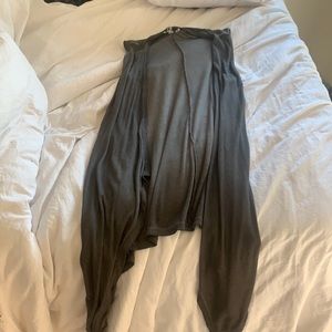 Small but would fit S-L